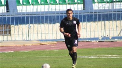 رسميا.. المنصورة يستعيد جهود لاعبه السابق 