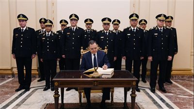 لهذا السبب.. وزير الداخلية يزور القصر الجمهوري بعابدين (صور)