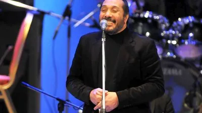 رغم الطقس.. حفل علي الحجار 