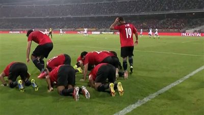 سفير مصر في الكاميرون يكشف مفاجأة عن ملعب مباراة المنتخب وكوت ديفوار