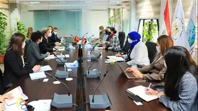 وزيرة البيئة تناقش مع السفير السويسري سبل الحد من المخلفات البلاستيكية