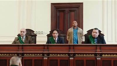 السجن 7 سنوات لعامل في الإسكندرية أشعل النيران في جاره المسن 