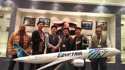 مصر للطيران تستقبل وفدا كوريا