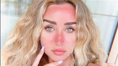 هنا الزاهد تتصدر استفتاء الفجر الفني كأفضل ممثلة كوميدية لعام ٢٠٢١