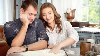  خبيرة علاقات: الزوج شريك حياة وليس محورها