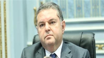 وزير قطاع الأعمال يعلن موعد تشغيل أكبر مصنع غزل ونسيج بالعالم