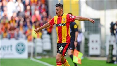 الكشف حقيقة مفاوضات الأهلي لضم كريم حافظ