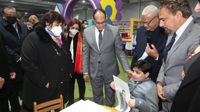 وزيرة الثقافة: البرنامج المهني وسيلة مستحدثة لدعم صناعة الكتاب والنشر