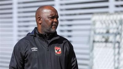 موسيماني يستبعد 4 لاعبين من قائمة الأهلي أمام سموحة