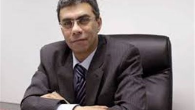 إعلاميون وسياسيون ينعون الكاتب الصحفي ياسر رزق