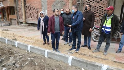 محافظ المنوفية يتابع تطوير شوارع شبين الكوم.. ومقر الإسعاف الجديد 