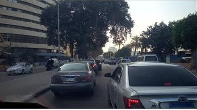 انتظام حركة المرور بشوارع وميادين القاهرة والجيزة