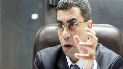 وصية.. أرملة ياسر رزق تكشف آخر جملة قالها الراحل قبل وفاته