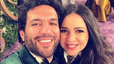 برفقة زوجته.. حسن الرداد يخطف الأنظار في أحدث ظهور له