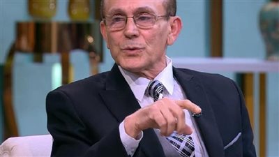 محمد صبحي: ما تعرضت له منى زكي من هجوم بسبب 