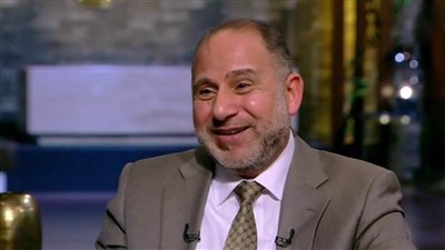 أستاذ طب نفسي يكشف مفاجأة عن المثلية الجنسية (فيديو)