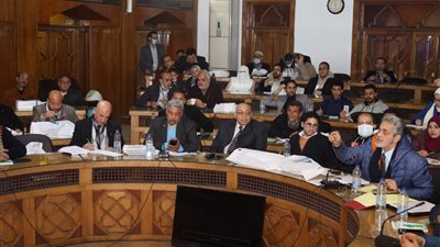 أولها زيادة بدل تفرغ المهندسين.. 7 توصيات لـ 