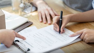 مرفت سلطان تكشف عدد من لديه حسابات داخل الجهاز المصرفي (فيديو)