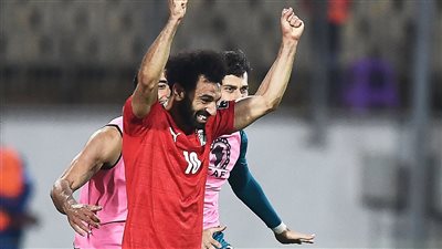 ناقد رياضي: 