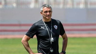 كارتيرون يطالب الزمالك بضم نجم الإسماعيلي