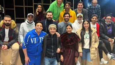 ساندي تقدم أول بطولاتها المطلقة على مسرح