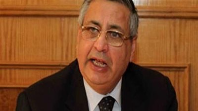 مستشار الرئيس للصحة يكشف موعد ضعف شراسة فيروس كورونا (فيديو)