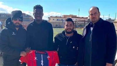 رسميا.. الحمام المطروحي يتعاقد مع فلافيو 