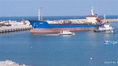 اقتصادية قناة السويس: تصدير 7100 طن ملح إلى اليونان