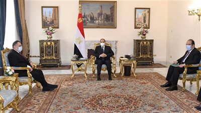 السيسي يؤكد موقف مصر الثابت بدعم أمن واستقرار الكويت والخليج