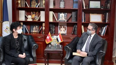 مباحثات للتعاون بين مصر وسويسرا في مجال السياحة والآثار