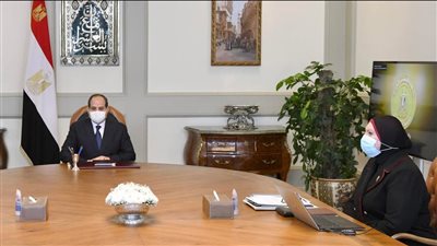 عاجل.. السيسي يوجه بالاستمرار في تشجيع إنشاء المجمعات الصناعية