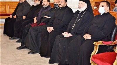 الأنبا باسيليوس يترأس اللقاء التكويني لخدام المراحل الثانوية والجامعية والخريجين بالإيبارشية