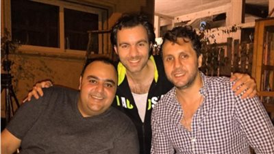 بهذه الكلمات هنأ شريف رمزي هشام ماجد بفيلمه 