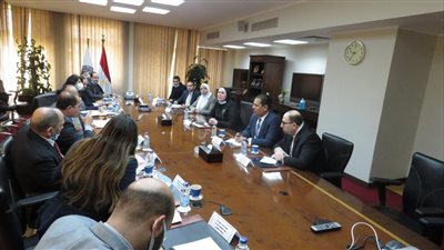 وزيرا المالية والتجارة: تطبيق مبادرة السداد النقدى اعتبارًا من يوليو ٢٠٢١ 