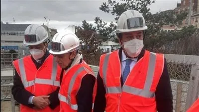 وزير التعليم العالي يتفقد سير الأعمال الإنشائية في 