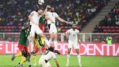 محمد عبد المنعم رجل مباراة مصر والكاميرون