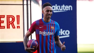  تعرف على أول مباريات أوباميانج مع برشلونة