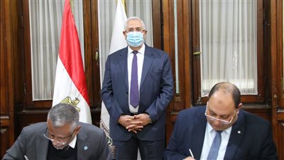 الزراعة توقع إتفاق مع الفاو لزيادة إنتاج قرى الريف من الألبان