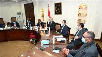 وزير الإسكان: تنفيذ 250 ألف وحدة سكنية بالإسكان البديل