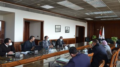 وزير الري يتابع اللمسات النهائية للائحة التنفيذية لقانون الموارد المائية الجديد