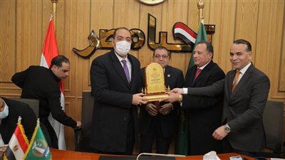 حزب الشعب الجمهوري يطلق مبادرة لزرع 5 آلاف شجرة مثمرة بالمنوفية 