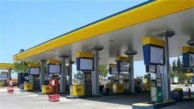 مراعاة المواطنين.. خبراء يكشفون أسباب عدم زيادة أسعار البنزين في مصر (الفجر)