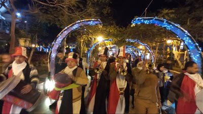 بالأعلام والأبواق.. نادي جزيرة الورد يشجع المنتخب أمام السنغال (فيديو وصور)