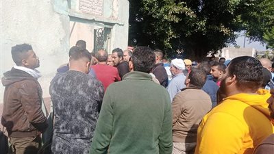 بالصور.. تشييع جثمان 