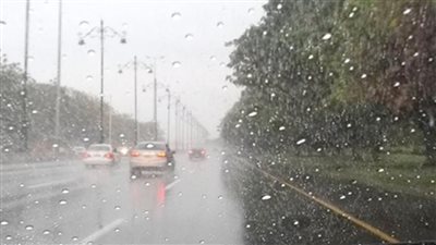 رياح وأمطار بهذه المناطق.. الأرصاد تُحذر من طقس الغد 