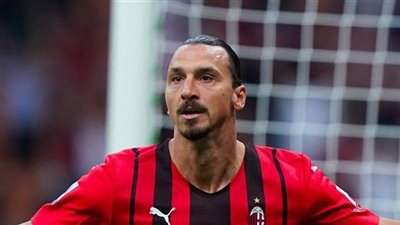 مدرب ميلان يٌشبه إبراهيموفيتش بـ 