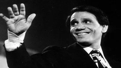 الليلة.. مسرح دار أوبرا الإسكندرية يتزين بأغاني العندليب 