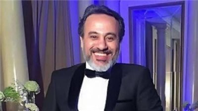 إيهاب فهمي يهنئ وزيرة الثقافة بعيد ميلادها 