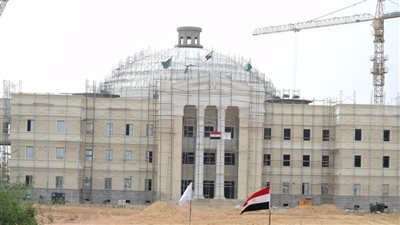 الخشت: قرب انتهاء مشروع جامعة القاهرة الدولية