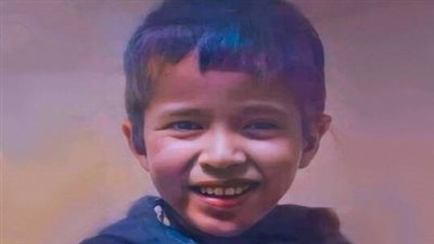 شاهد.. كلب الطفل ريان المغربي يرابط عند قبره